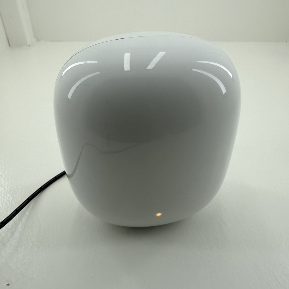 Google Nest Wifi Pro G6ZUC WiFi 6E AXE5400 Tri-Band Mesh Router Snow White